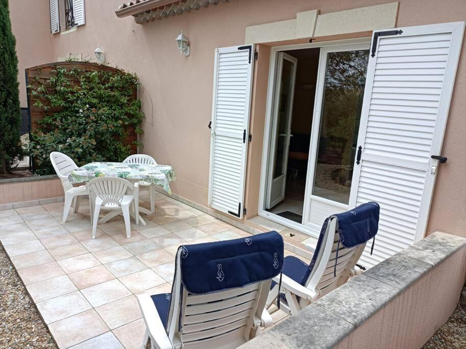 Anduze Gite Les Pins Au "Petit Clos Des Cigales" Massillargues-Attuech Экстерьер фото